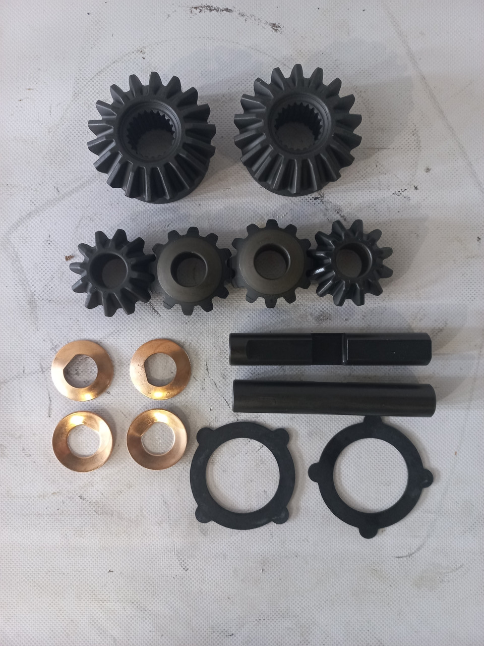 Комплект шестерен дифференциала 066156 (старый код 066161) Carraro